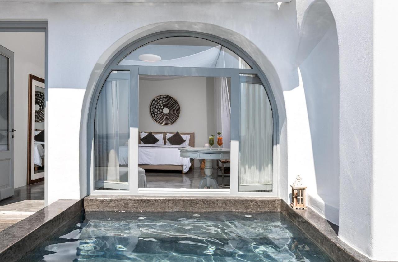 Andronis Luxury Suites Oia Santorini