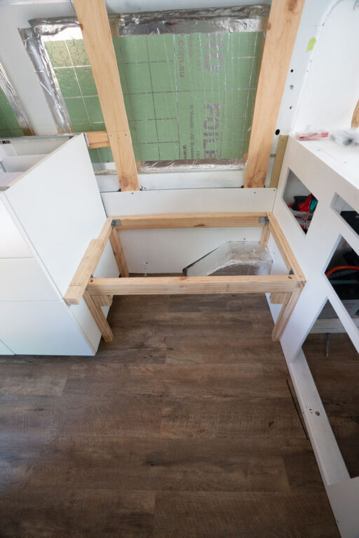 BUILDING BENCH SEATS IN A SELF CONVERTED CAMPERVAN