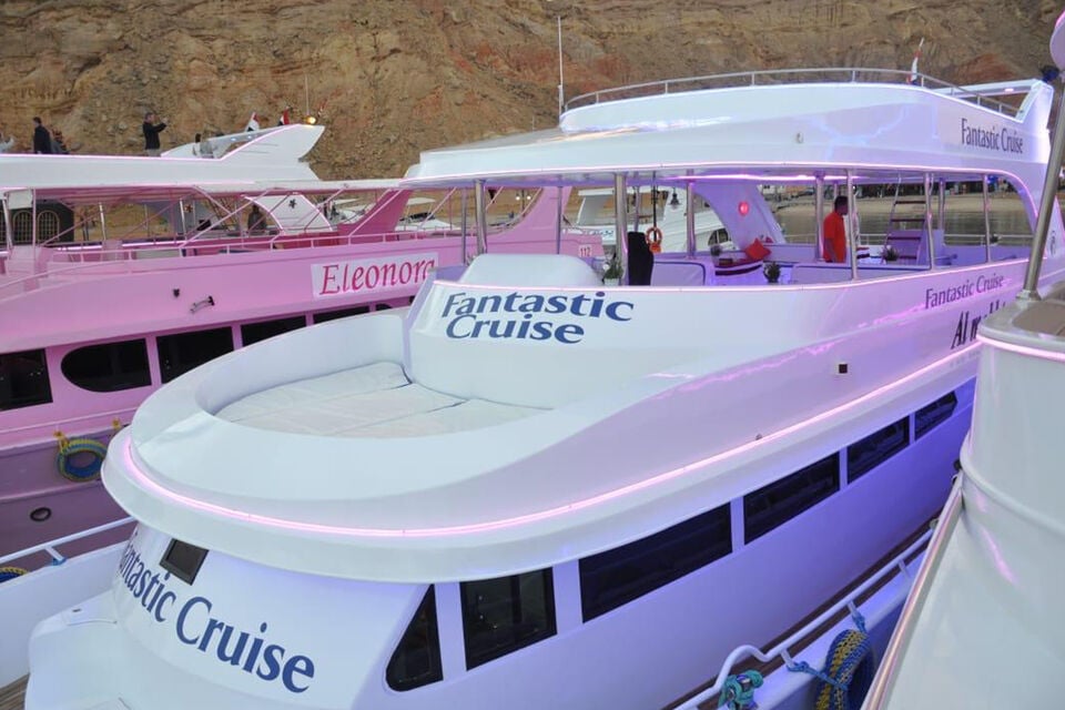 Fantastic Cruises dinner boat in the Red Sea