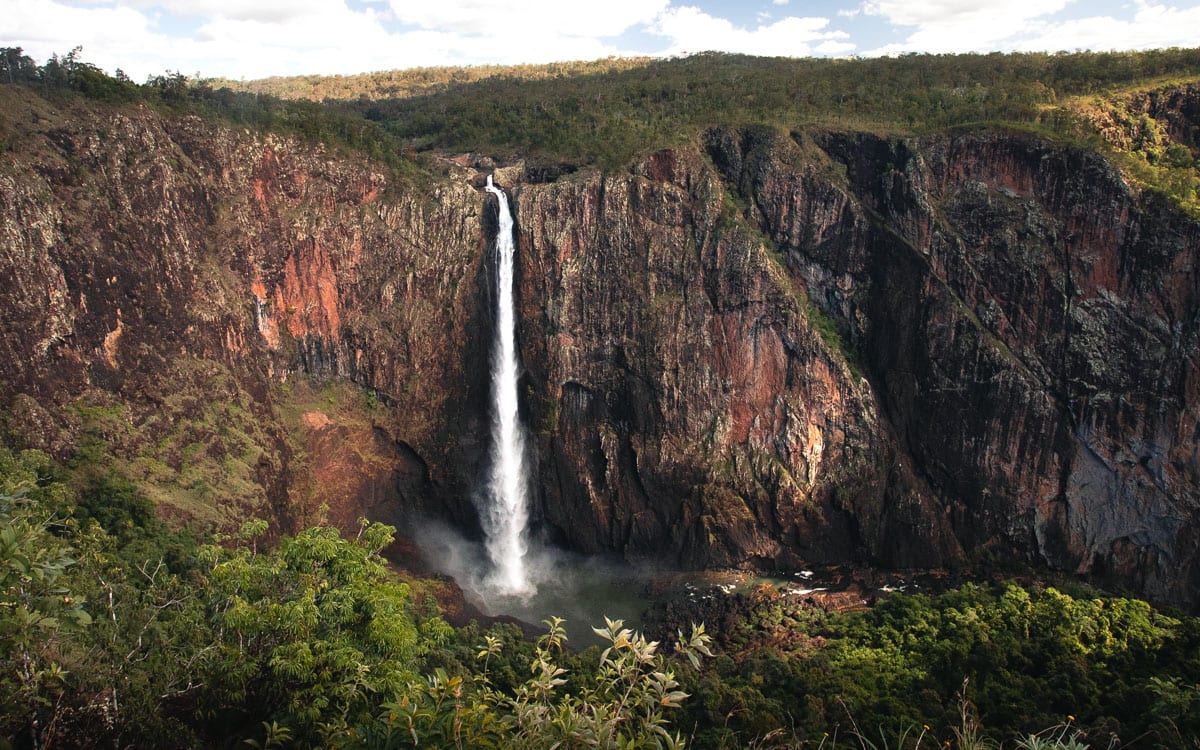 Wallaman Falls, Queensland – Guide to Visiting the Tallest Waterfall in Australia 2023